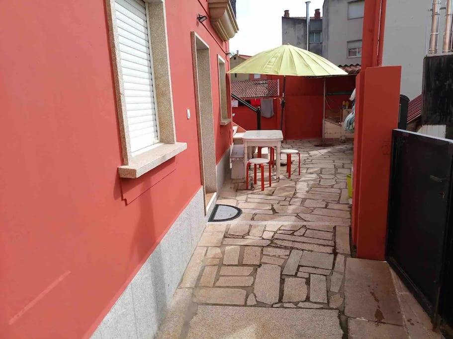 Agradable Casa Con Patio A 100 Metros De La Playa Villa Vilarino  Kültér fotó